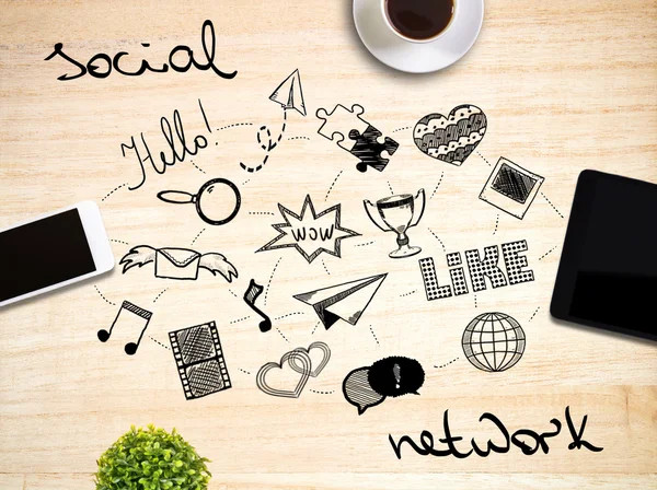 Stăpânirea rețelelor sociale pentru succesul în marketingul digital 4. Cum să vă promovați eficient produsele digitale 5. Sfaturi pentru construirea unei prezențe online Liste 1. 10 instrumente esențiale de marketing digital pentru succes 2. 5 tipuri de produse digitale de vândut online 3. 7 strategii pentru promovarea eficientă a produselor digitale 4. 6 greșeli frecvente de evitat în marketingul digital 